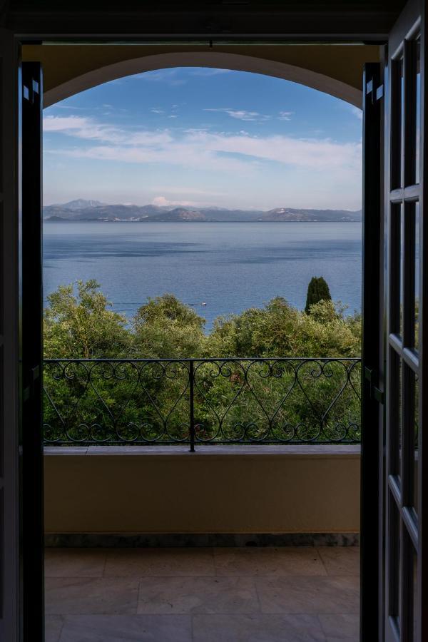 Villa Emily Achílleion 外观 照片