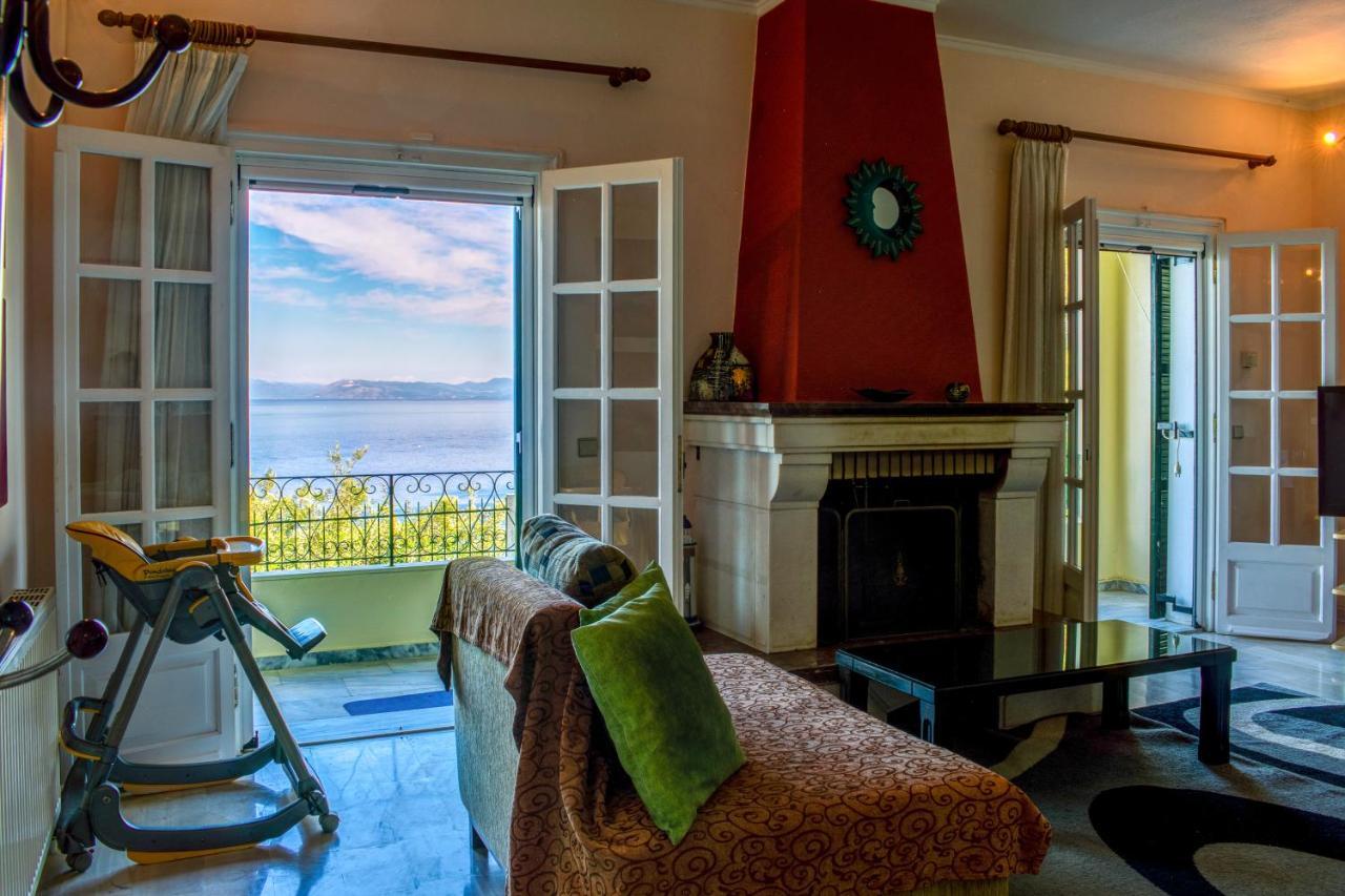 Villa Emily Achílleion 外观 照片
